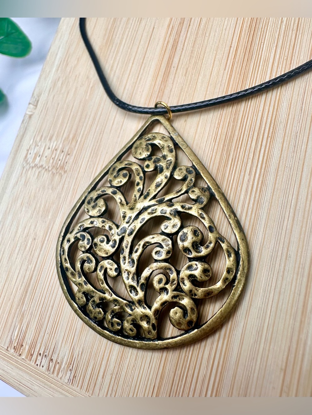 💛 Antiqued Gold Tone Filigree Pendant on Black Cord